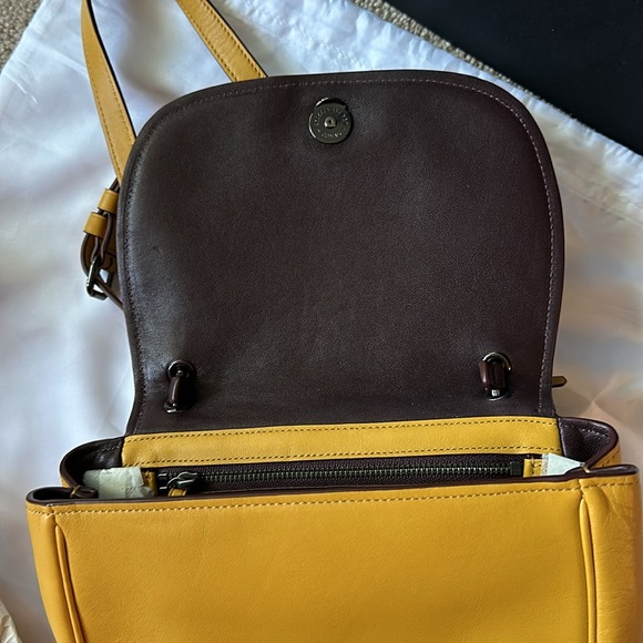 Coach Nomad Top Handle small crossbody Flax NWT 37180 - Picture 7 of 9